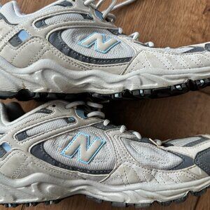 New Balance Shoes 471 CW471GF Women’s Trail Walking Hiking Shoes SZ 10 Mint Cond